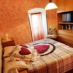 Mella House Garden Relax