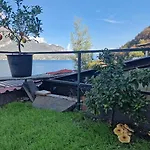 Mella House Garden Relax ليتْسّينو