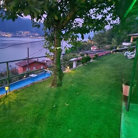 Holiday home Mella House Garden Relax Lezzeno