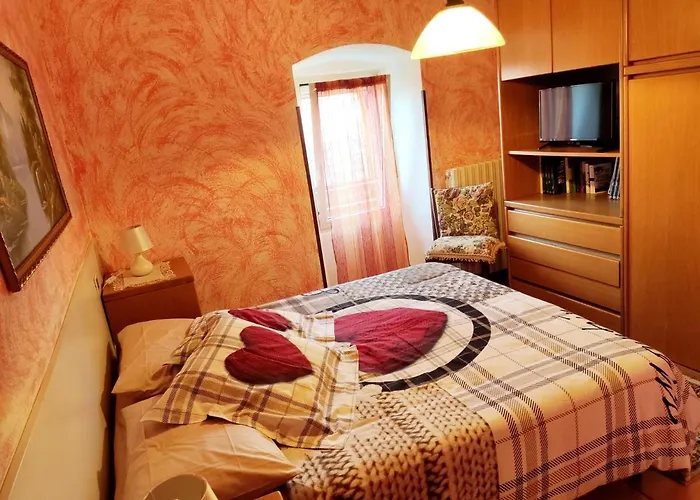 Mella House Garden Relax