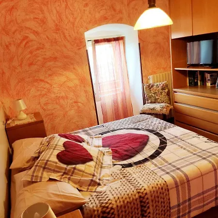 Mella House Garden Relax